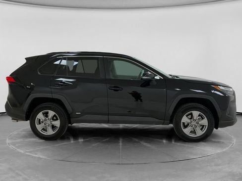 Used 2023 Toyota RAV4 XLE w/ Convenience Package AWD/4WD image 2
