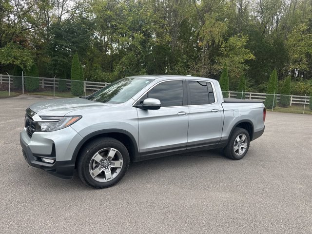 Used 2025 Honda Ridgeline RTL image 2
