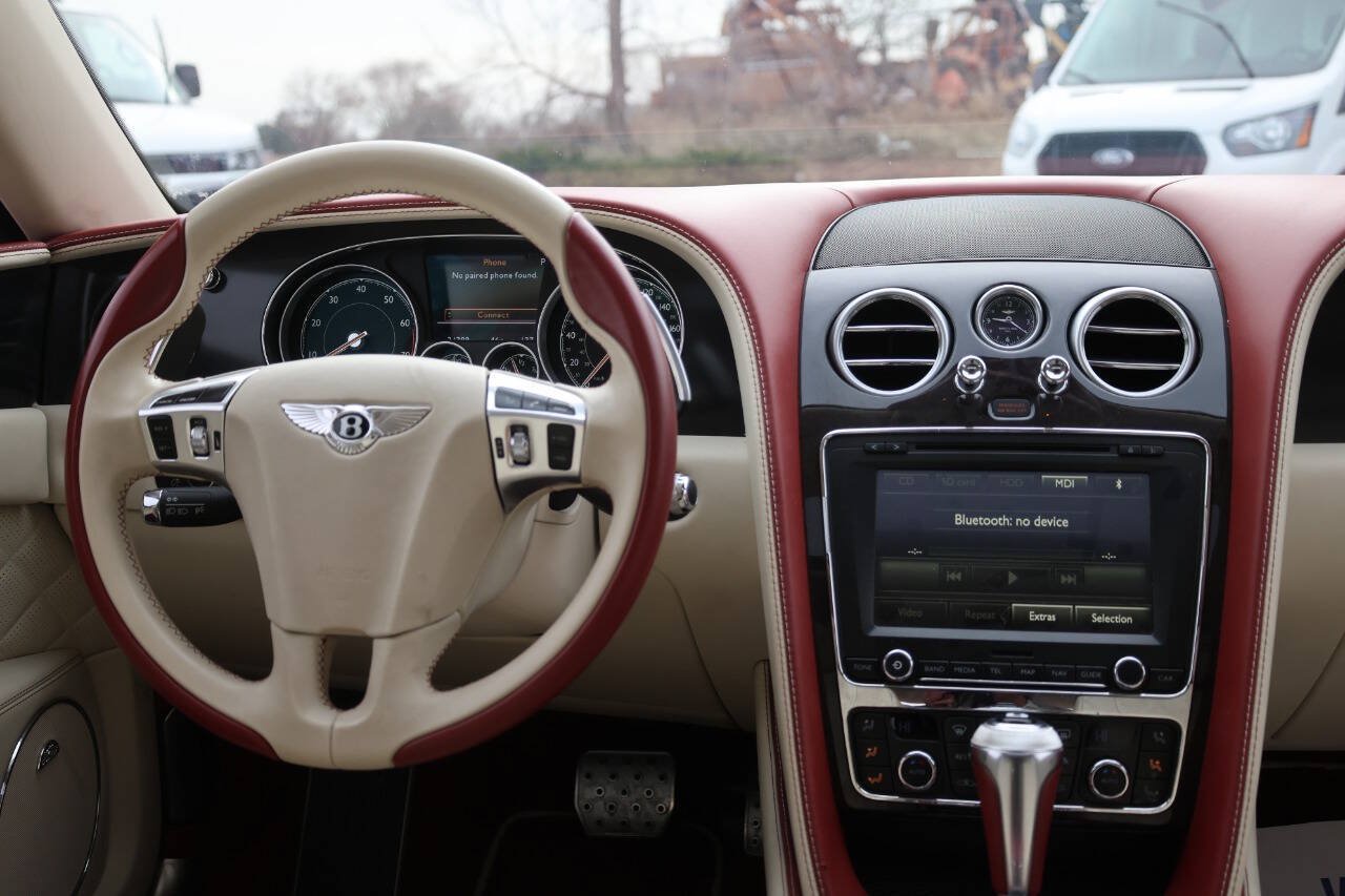 Used 2018 Bentley Flying Spur S W12 AWD/4WD image 24