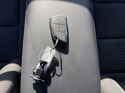 Used 2025 Chevrolet Equinox LT image 22