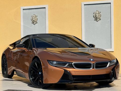 Used 2019 BMW i8 Roadster AWD/4WD image 10