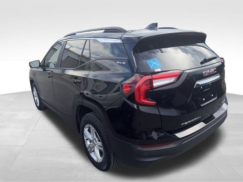 Used 2022 GMC Terrain SLE w/ Driver Convenience Package AWD/4WD image 23