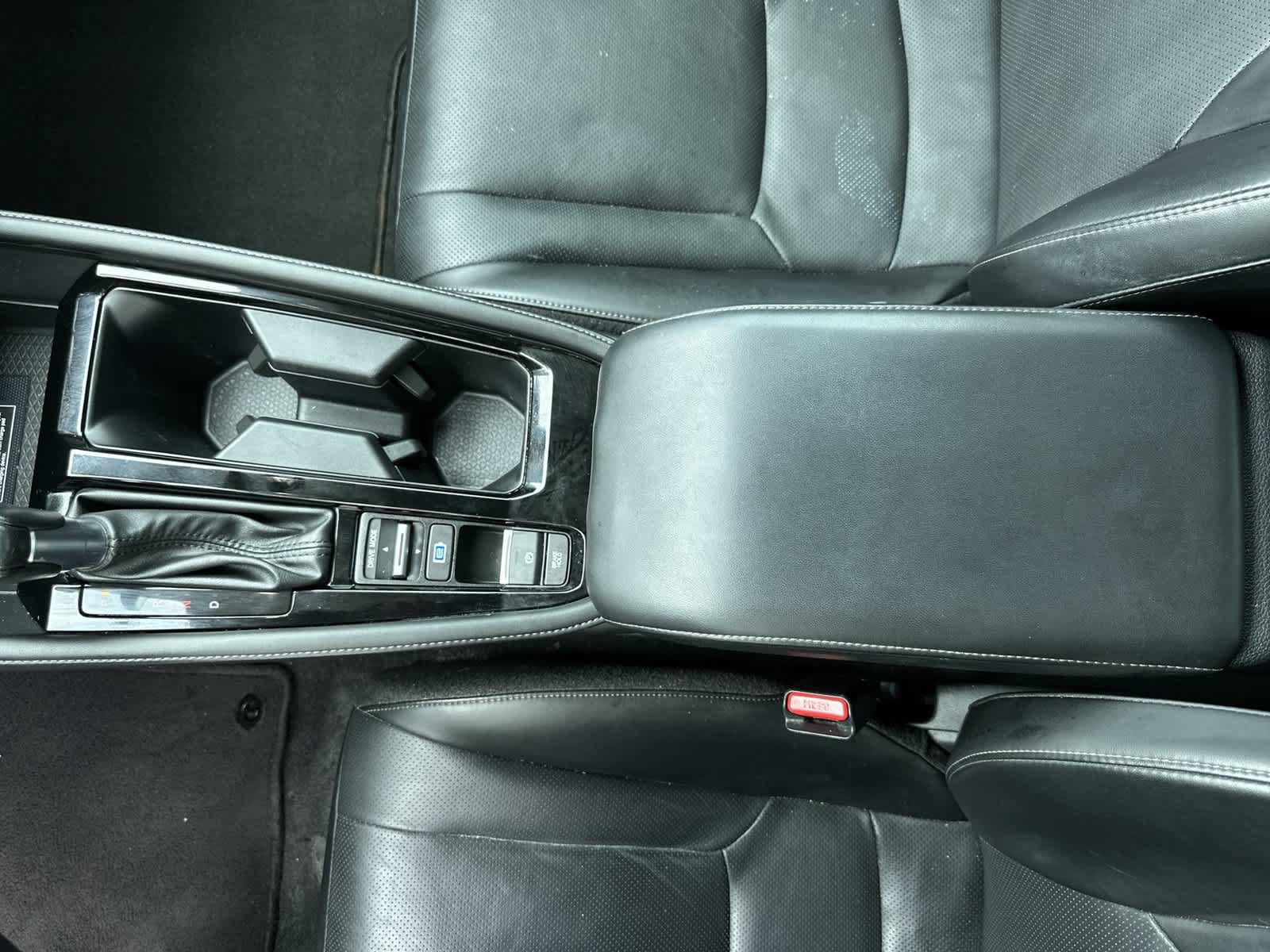 Used 2023 Honda Accord Touring image 19