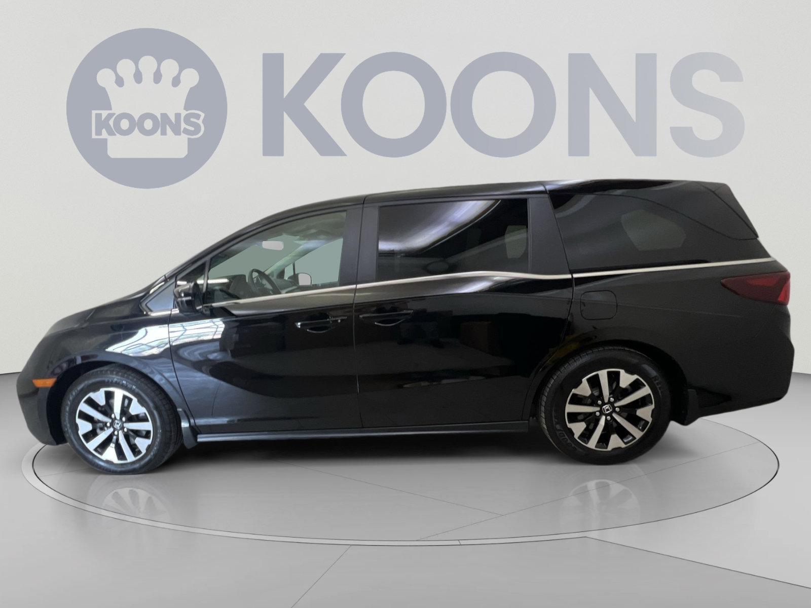 Used 2025 Honda Odyssey EX-L image 5