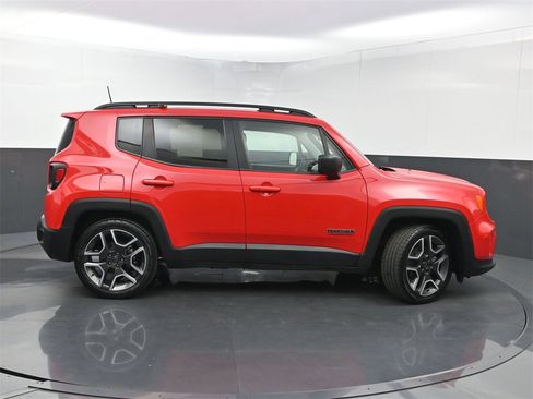 Used 2020 Jeep Renegade Sport image 38