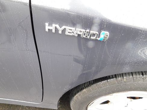 Used 2010 Toyota Prius Three FWD image 5