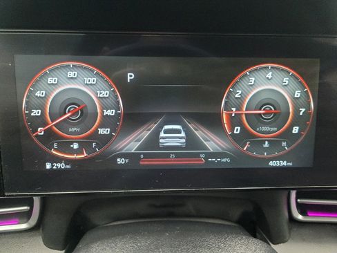 Used 2023 Hyundai Elantra Limited image 23