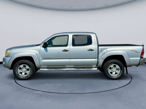 Used 2007 Toyota Tacoma 4x4 Double Cab w/ TRD Off-Road Pkg #1 image 3