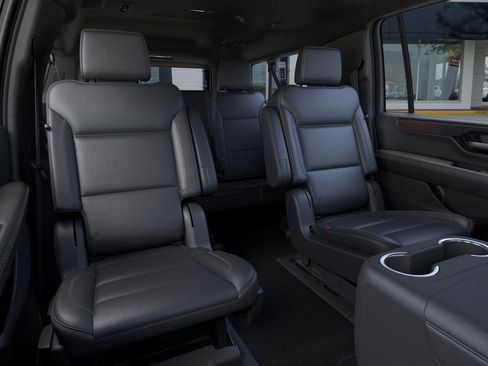 New 2025 GMC Yukon XL Denali w/ Sun & Power Step Package image 18