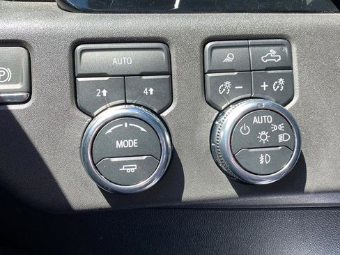 Used 2024 GMC Sierra 1500 Elevation w/ Elevation Premium Package AWD/4WD image 33