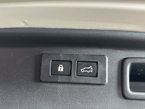 Certified 2023 Subaru Forester Limited image 21