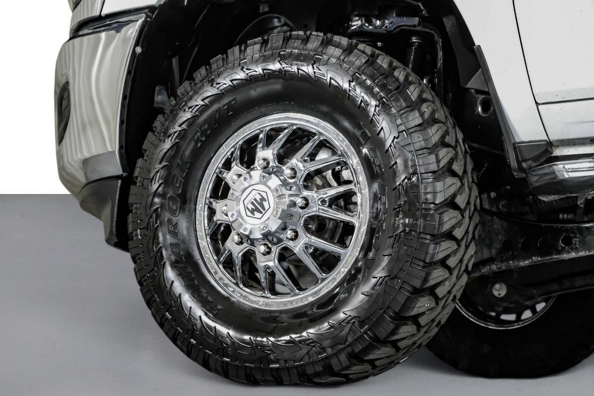 Used 2024 RAM 3500 Big Horn AWD/4WD image 54
