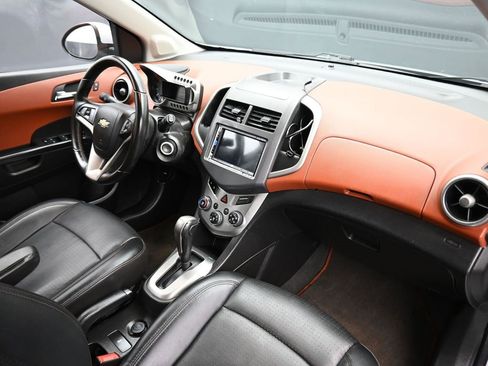 Used 2015 Chevrolet Sonic LTZ image 39