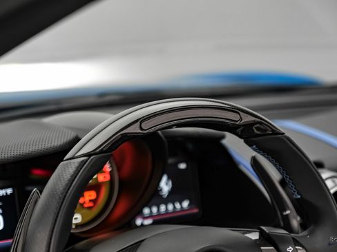 Used 2022 Ferrari 812 GTS RWD image 54