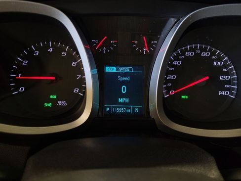 Used 2016 Chevrolet Equinox LS FWD image 23