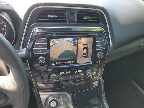 Certified 2023 Nissan Maxima SR w/ Sport Mat Group FWD image 27