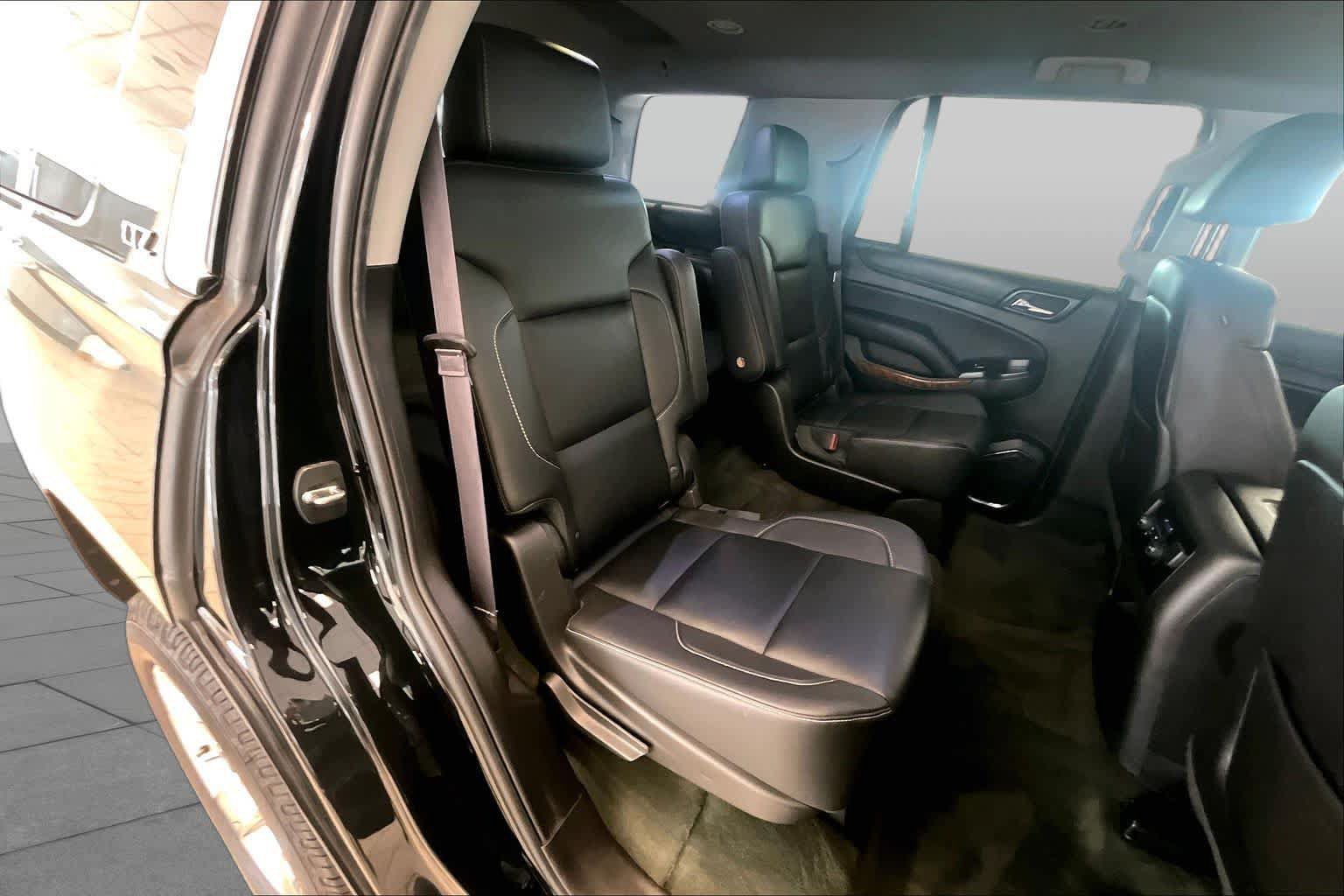 Used 2015 Chevrolet Tahoe LTZ RWD image 20