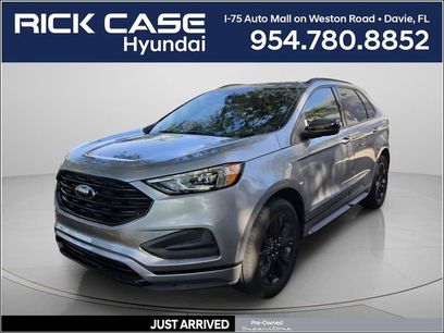 Used 2024 Ford Edge SE w/ Black Appearance Package