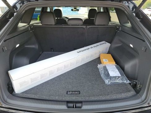 New 2026 Volkswagen Atlas Cross Sport SE image 15