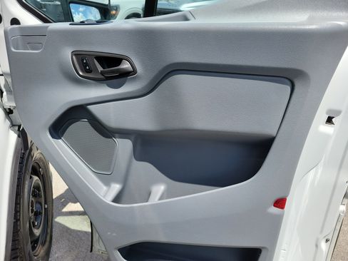 Used 2016 Ford Transit 350 XL RWD image 28