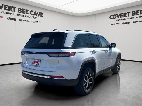New 2025 Jeep Grand Cherokee Limited image 9