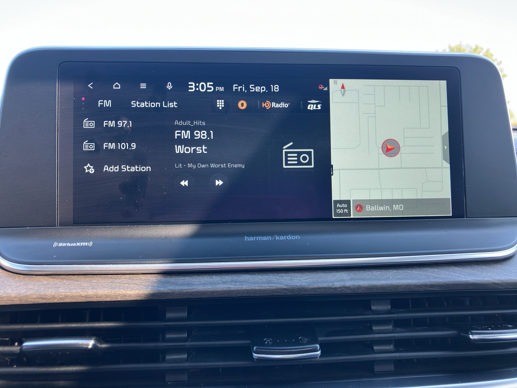 Used 2022 Kia Telluride SX w/ SX Prestige Package AWD/4WD image 22