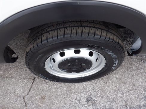 Used 2020 Ford Transit 250 148 High Roof Extended image 11