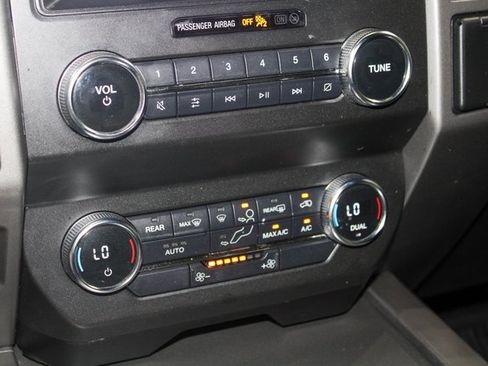 Used 2020 Ford Expedition XLT w/ Equipment Group 201A image 13