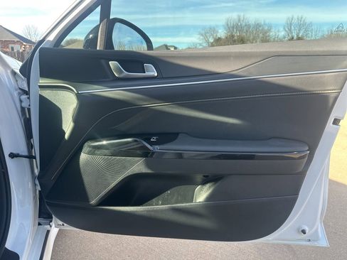 Used 2025 Kia K5 GT image 43