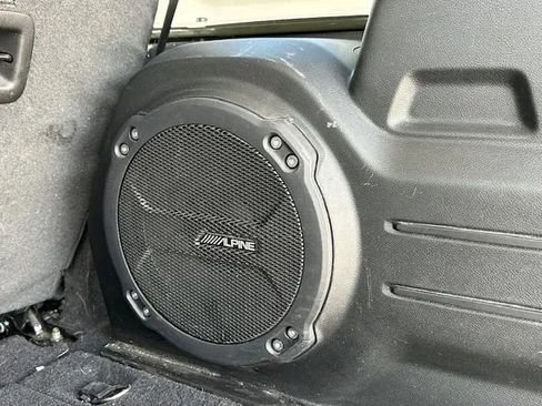 Used 2022 Jeep Wrangler Unlimited Sahara image 14