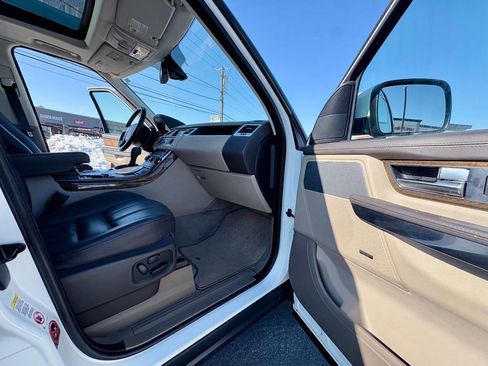 Used 2012 Land Rover Range Rover Sport HSE LUX image 37