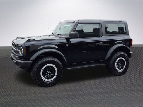 New 2025 Ford Bronco 2-Door w/ Sasquatch Package image 2