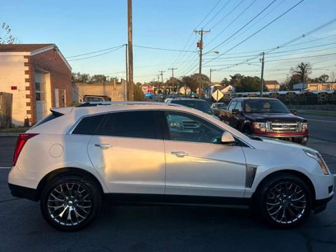 Used 2015 Cadillac SRX Luxury w/ Driver Awareness Package image 6