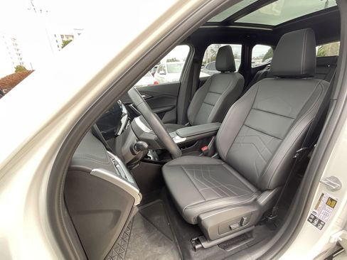 Certified 2024 BMW X1 xDrive28i w/ Convenience Package image 11