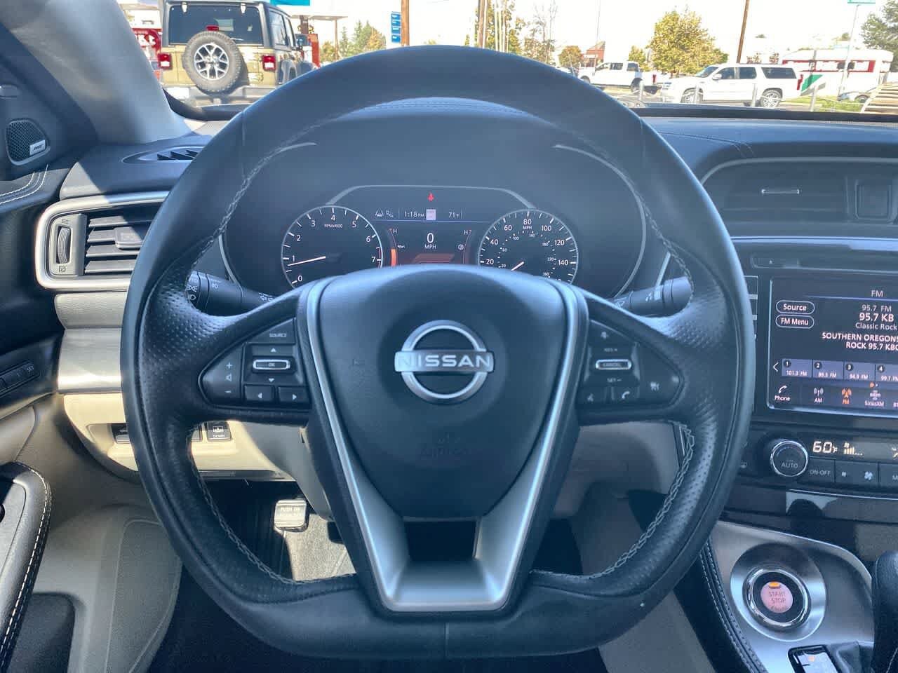 Used 2023 Nissan Maxima Platinum w/ Sport Mat Group FWD image 14