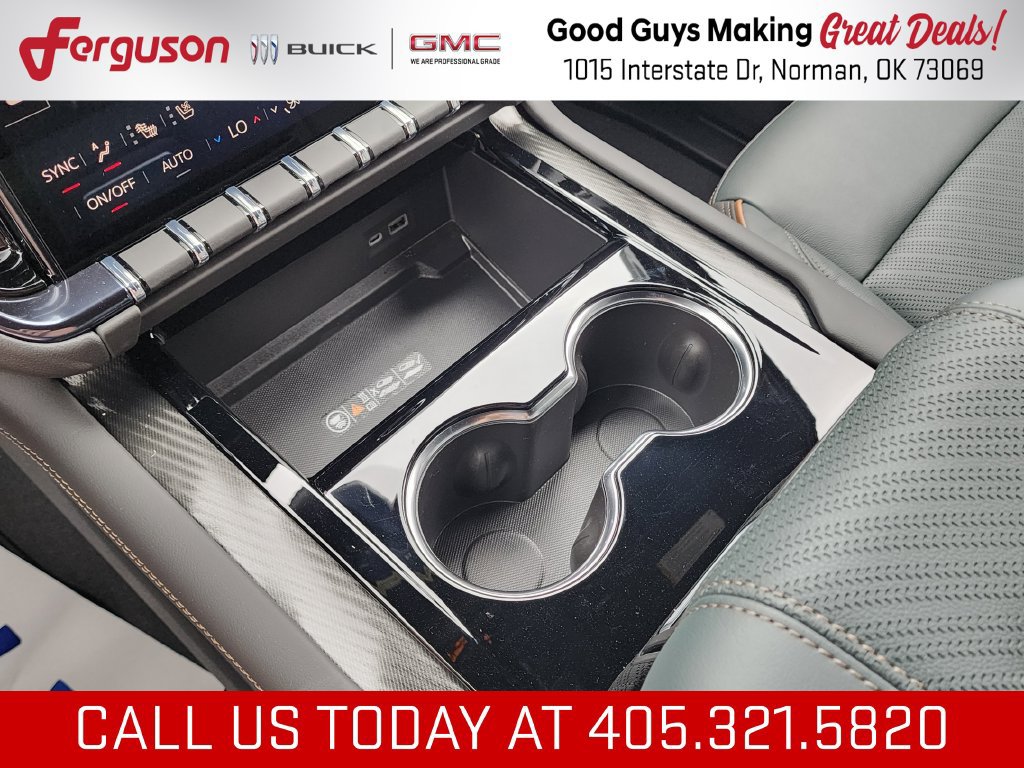 New 2026 GMC Yukon AT4 w/ AT4 Premium Plus Package AWD/4WD image 34
