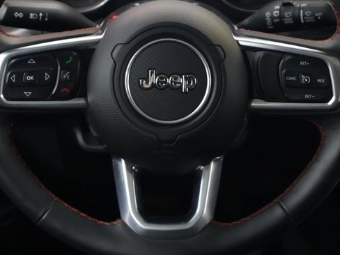 Used 2019 Jeep Wrangler Rubicon w/ LED Lighting Group image 17