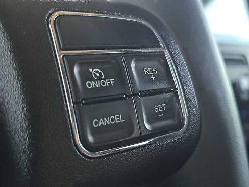 Used 2018 Jeep Wrangler Unlimited Sport w/ Connectivity Group AWD/4WD image 27