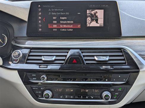 Used 2017 BMW 530i image 16