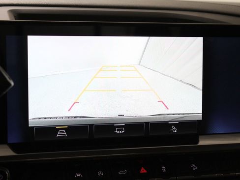 Certified 2022 Chevrolet Silverado 1500 LT w/ Z71 Off-Road Package image 15