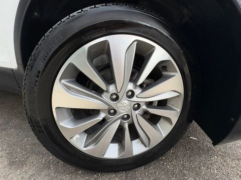 Used 2019 Buick Encore Preferred AWD/4WD image 48