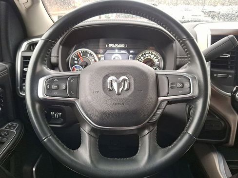 Used 2024 RAM 3500 Laramie image 18