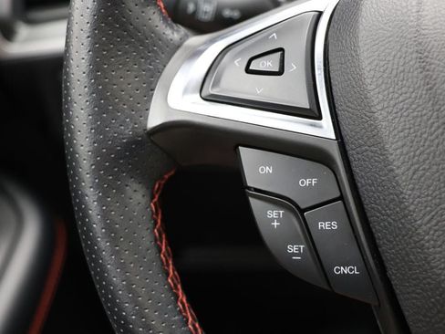 Used 2022 Ford Edge ST-Line AWD/4WD image 19