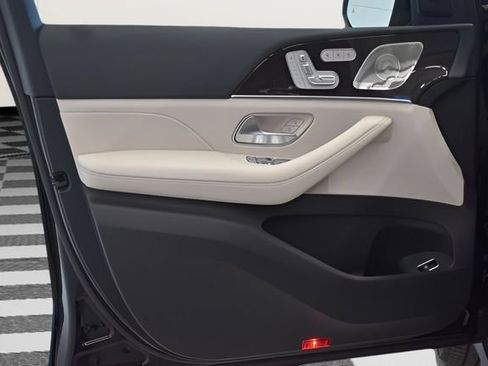 New 2026 Mercedes-Benz GLE 450 4MATIC image 23