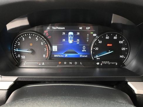 Used 2023 Ford Explorer XLT w/ Equipment Group 202A AWD/4WD image 35
