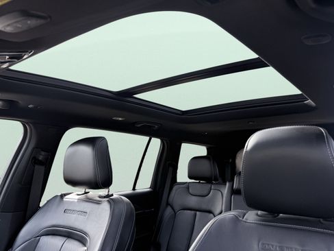 Used 2021 Jeep Grand Cherokee L Overland w/ Trailer Tow Package image 16