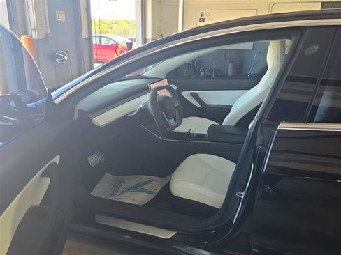 Used 2019 Tesla Model 3 Performance AWD/4WD image 6
