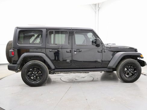 Used 2021 Jeep Wrangler Unlimited Willys image 8