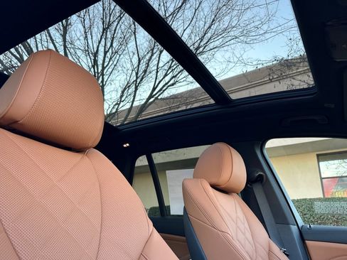 New 2026 BMW X5 xDrive40i w/ Parking Assistance Package image 14