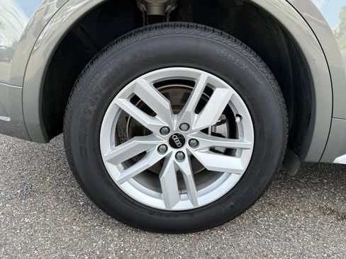 Certified 2023 Audi Q5 2.0T Premium w/ Convenience Package image 45